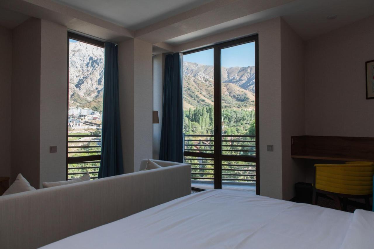 Archazor Mountain Resort Chimgan Exteriér fotografie